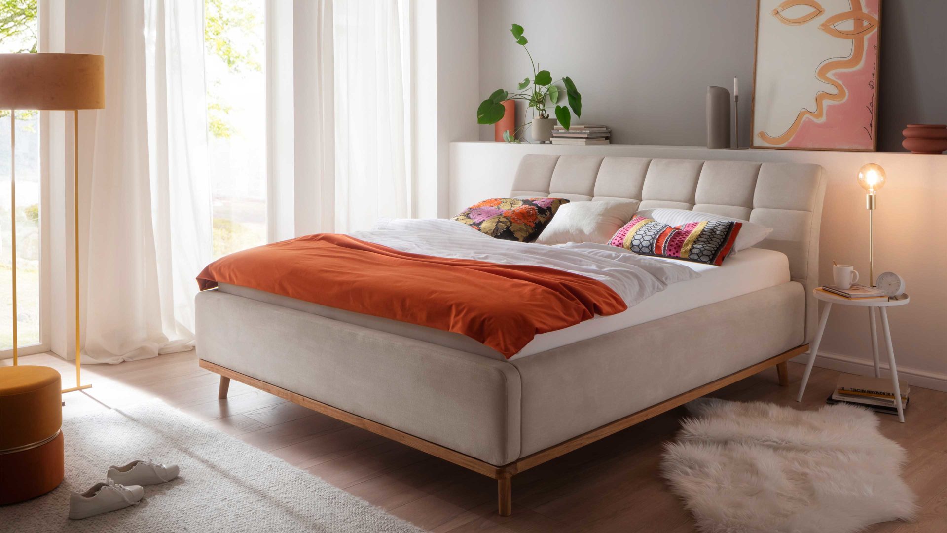 Polsterbett Meise.möbel aus Stoff in Beige Polsterbettgestell Mila mit Bettkasten und Holzrahmen, gestepptes Kopfteil beiger Flachgewebe-Bezug Capri 3723 - Liegefläche ca. 160 x 200 cm