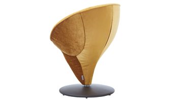 Polsterstuhl Koinor aus Stoff in Gelb KOINOR Dreh-Polsterstuhl goldfarbene Bezugkombination Space 33 & Universe 32, mattschwarzer Tellerfuß