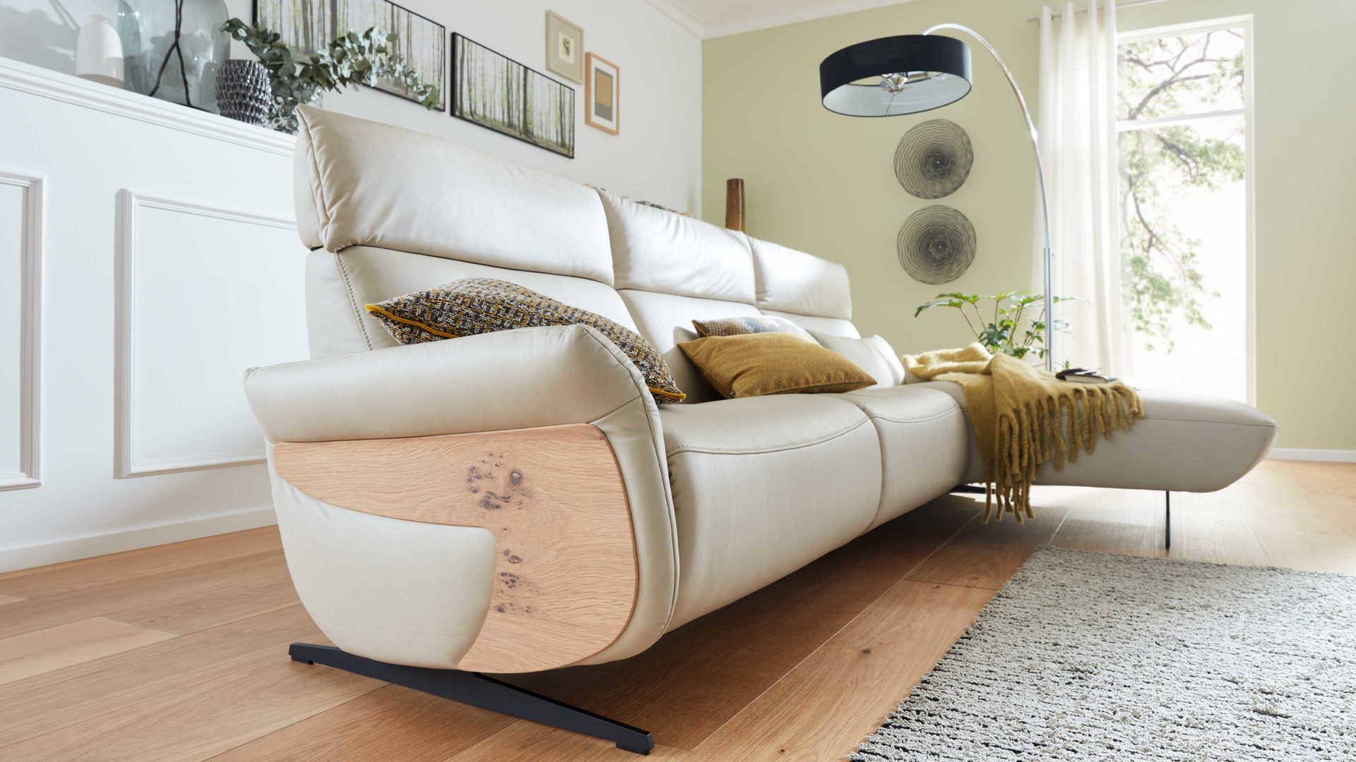 Ecksofa comfortmaster besser sitzen, liegen, leben aus Leder in Weiß Comfortmaster 4160 - Relax-Wohnlandschaft mit Funktionen klifffarbenes LongLife-Leder – Stellfläche ca. 305 x 166 cm