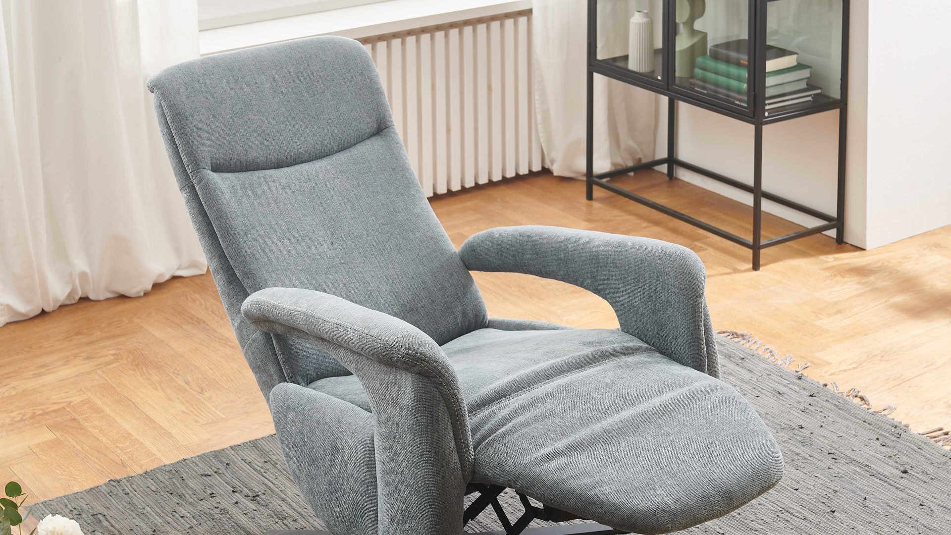 Relaxsessel OrthoSedis aus Stoff in Grau OrthoSedis OS-PP1175 - Relaxsessel stahlfarbener Bezug Milan & schwarzer Alu-Sternfuß