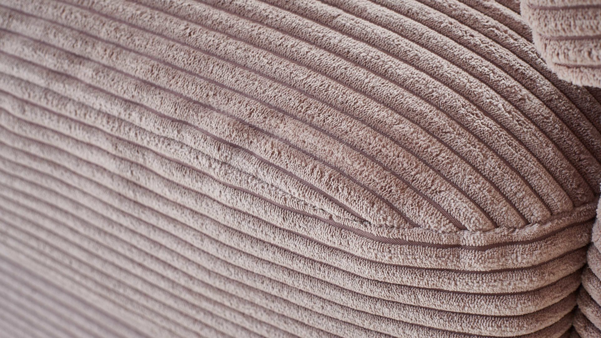 Ecksofa A. z. iwaniccy aus Stoff in Rosa Polsterprogramm Spirit - Ecksofa rosa Breitcord Lincoln 61 - Stellfläche ca. 177 x 323 cm