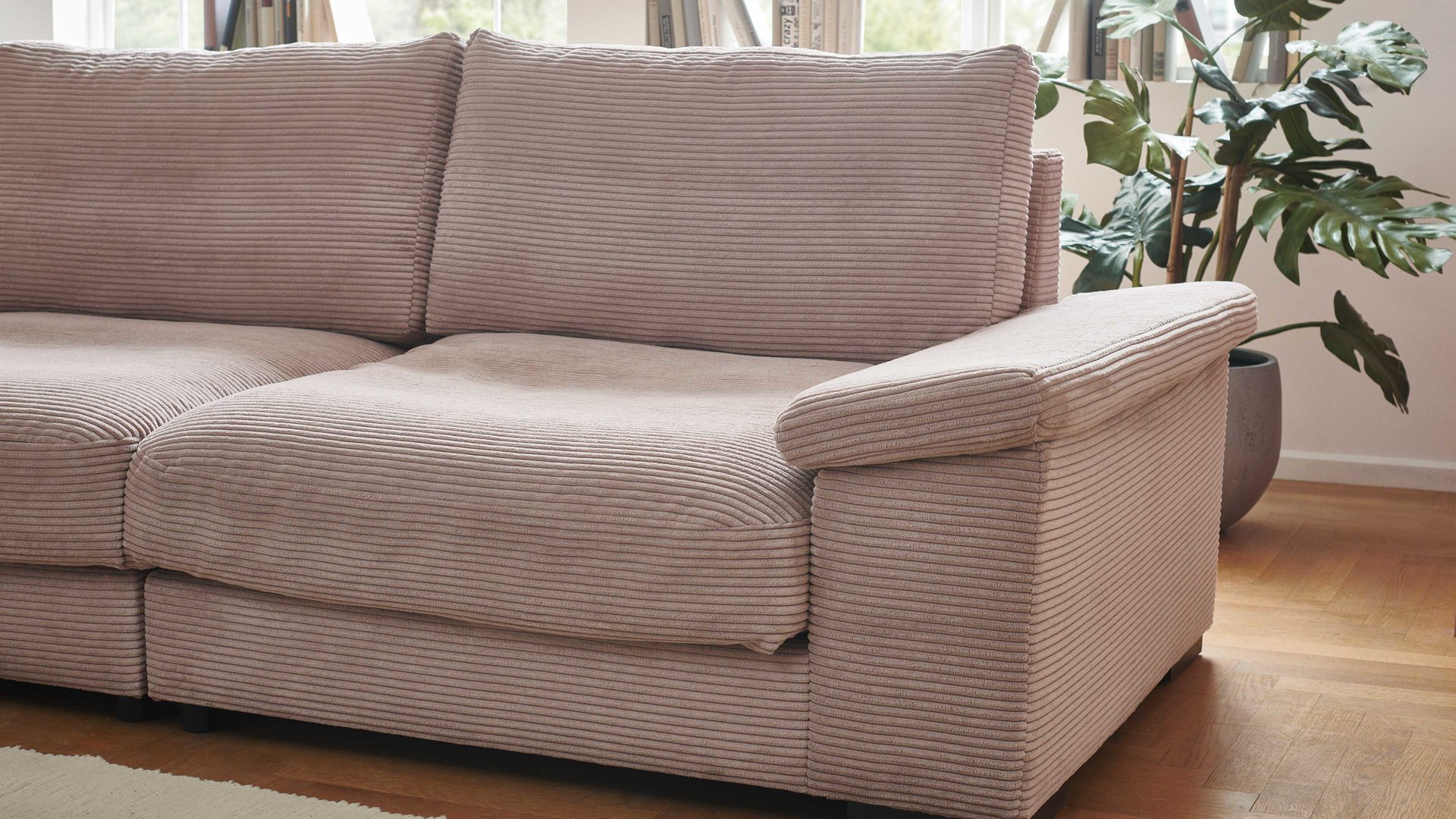 Ecksofa A. z. iwaniccy aus Stoff in Rosa Polsterprogramm Spirit - Ecksofa rosa Breitcord Lincoln 61 - Stellfläche ca. 177 x 323 cm