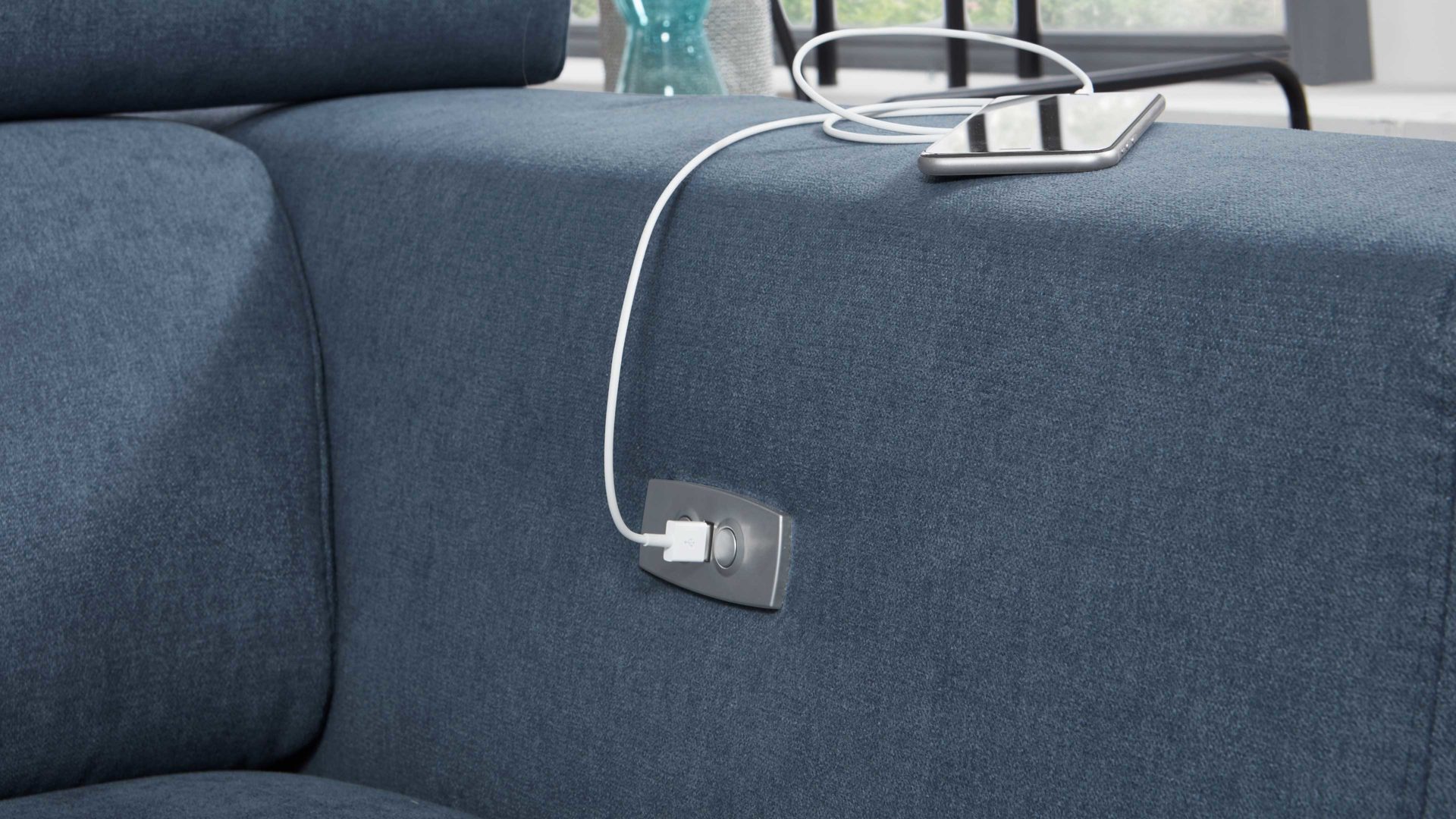 Funktion KAWOO aus Metall in Chrom KAWOO Serie 7567 - motorische Vorziehfunktion chromfarbener Einbauschalter