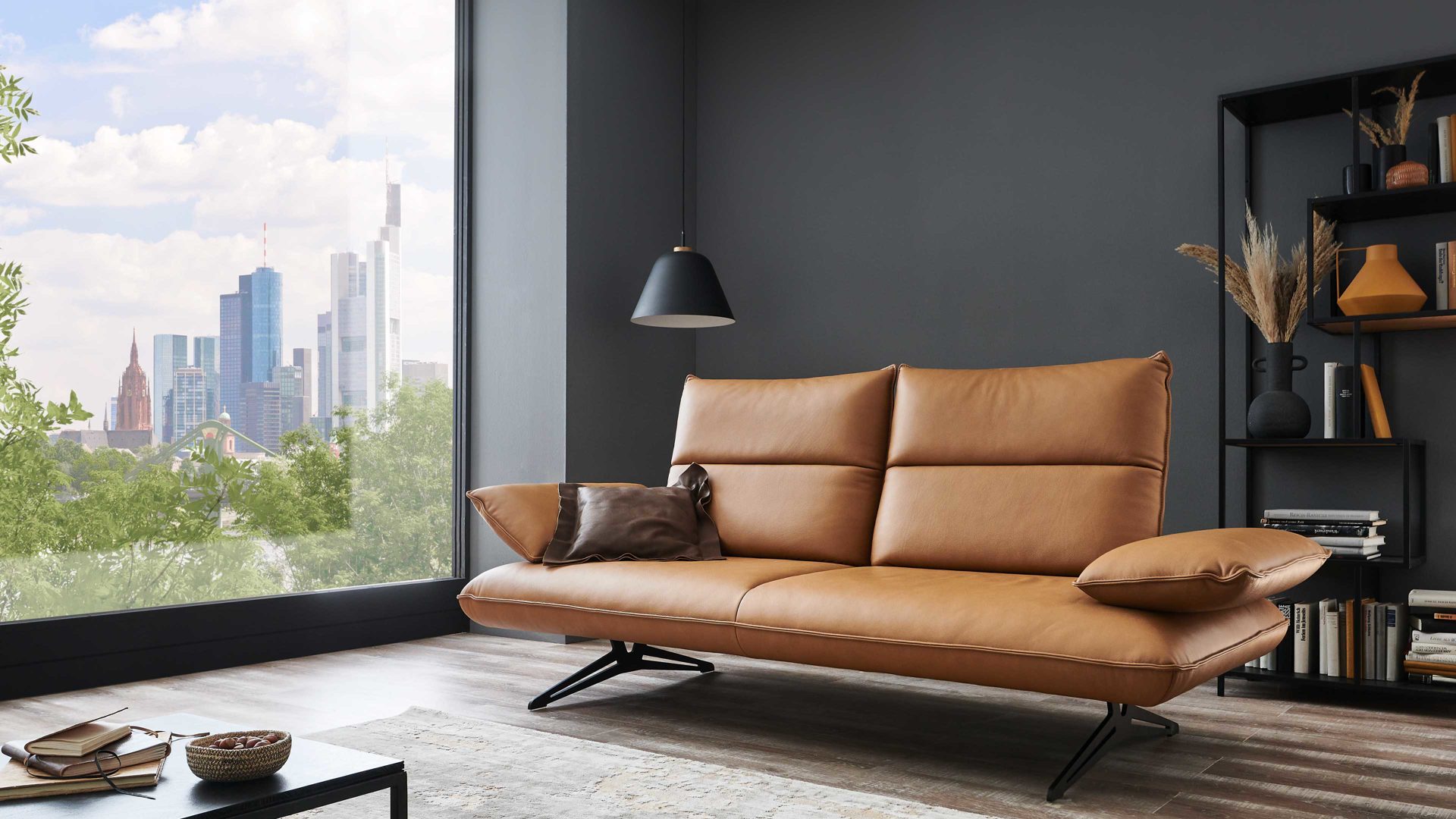 2,5-Sitzer Koinor aus Leder in Hellbraun KOINOR Polstermöbel Serie Caio - 2,5-Sitzer ockerfarbenes Leder Bonita - Länge ca. 234 cm