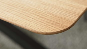 Esstisch Interliving aus Holz in Holzfarben Interliving Esszimmer Serie 5115 - Esstisch mit viel Platz astige Eiche & anthrazitfarbenes Metall - ca. 180 x 100 cm