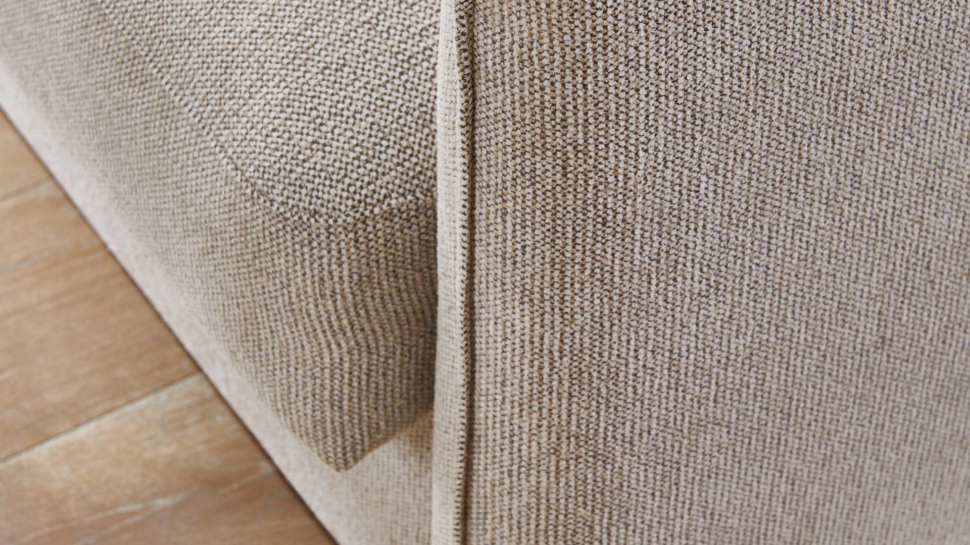 Schlafsofa Bali aus Stoff in Beige Schlafsofa Florenz beiger Bezug 2504 & Holzfüße 673 - Breite ca. 188 cm