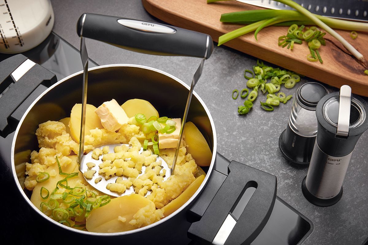 Küchenhelfer Gefu aus Kunststoff in Edelstahl GEFU Kartoffelstampfer hochwertiger Edelstahl & Kunststoff