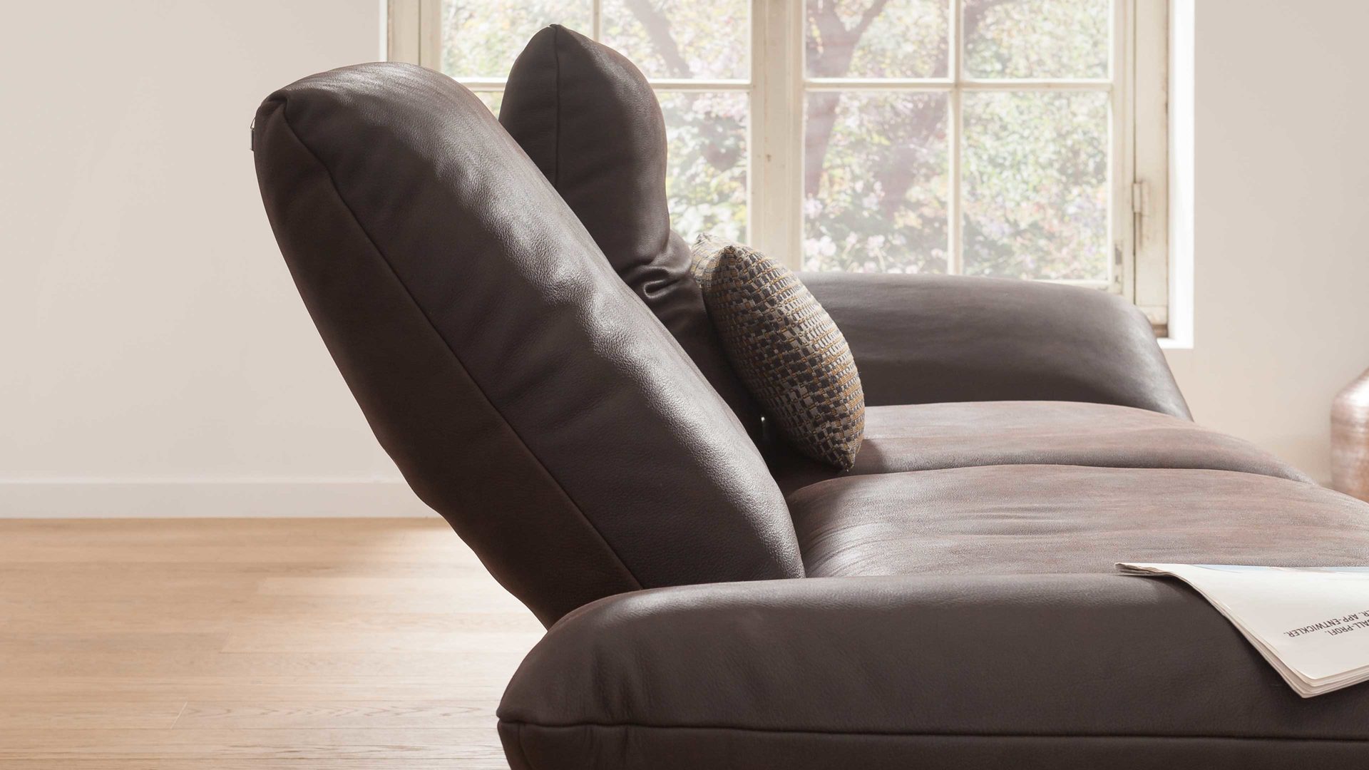 Zweisitzer Koinor aus Leder in Dunkelbraun KOINOR Zweisitzer Ledersofa Harriet schokofarbenes Leder India & Wildeiche – Länge ca. 206 cm