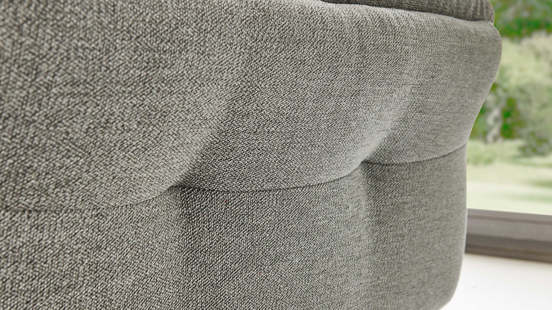 2,5-Sitzer Himolla aus Stoff in Grau himolla Polsterprogramm 1385-Promotion - 2,5-Sitzer mit motorischen Funktionen gletscherfarbener Bezug Q2 Fashion & anthrazitfarbene Metallfüße - Länge ca. 183 cm