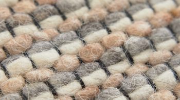 Handwebteppich Interliving aus Naturfaser in Hellbraun Interliving Teppich Serie B-8003 hellbraun melierte Schurwolle – ca. 70 x 130 cm