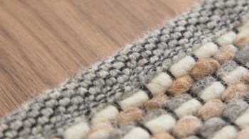 Handwebteppich Interliving aus Naturfaser in Hellbraun Interliving Teppich Serie B-8003 hellbraun melierte Schurwolle – ca. 250 x 290 cm
