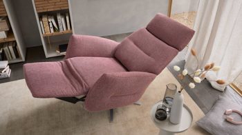 Relaxsessel Interliving aus Stoff in Rosa Interliving Sessel Serie 4504 pastellvioletter Bezug GCP 8 & Edelstahl