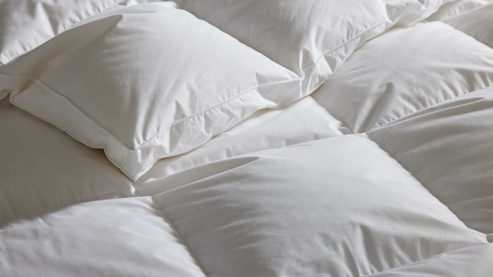 Daunendecke Interliving aus Stoff in Weiß Interliving Bettdecke Serie 9204 - Daunendecke als Winterbett warm, ca. 840 g Daunen - ca. 135 x 200 cm