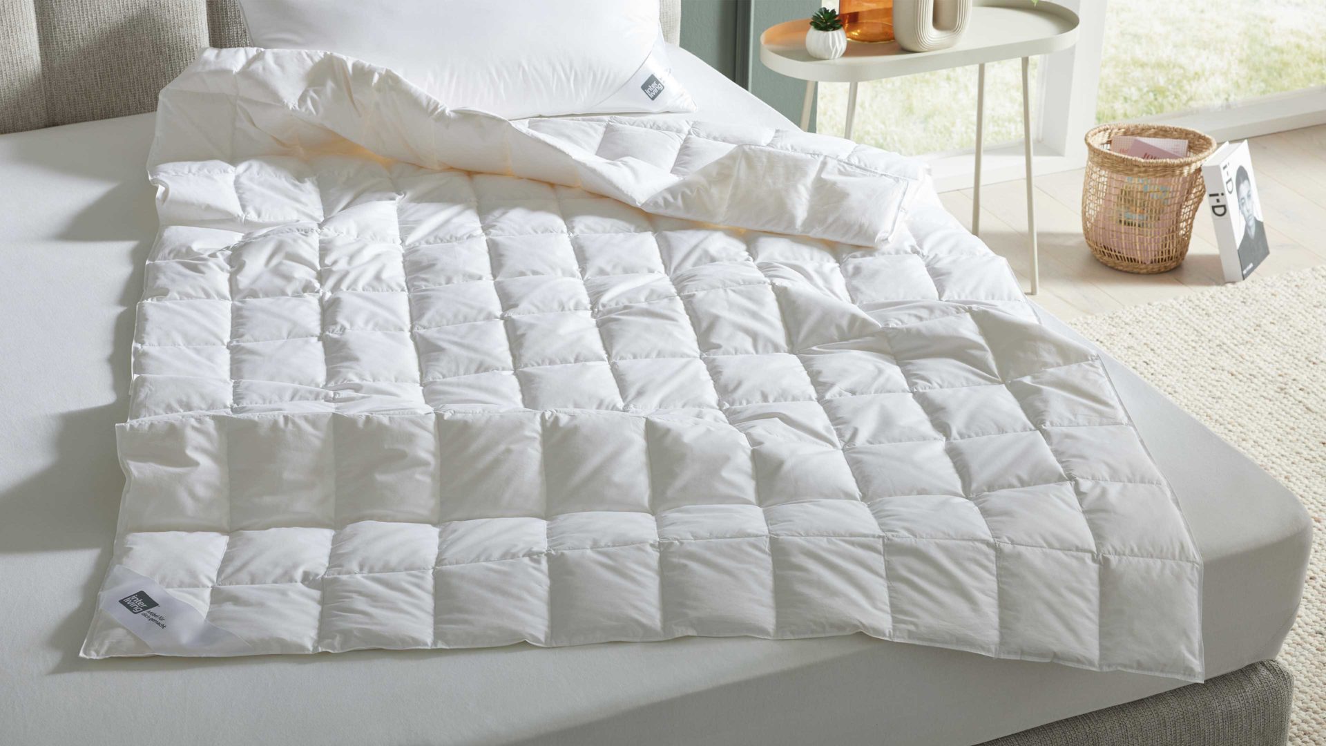 Daunendecke Interliving aus Stoff in Weiß Interliving Bettdecke Serie 9205 - Daunendecke extraleicht, ca. 200 g Daunen - ca. 135 x 200 cm