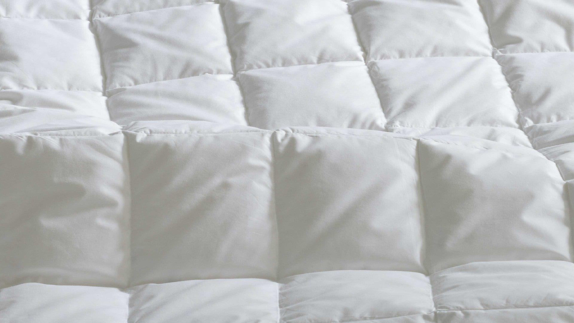 Daunendecke Interliving aus Stoff in Weiß Interliving Bettdecke Serie 9205 - Daunendecke als Sommerbett extraleicht, ca. 330 g Daunen - ca. 200 x 220 cm