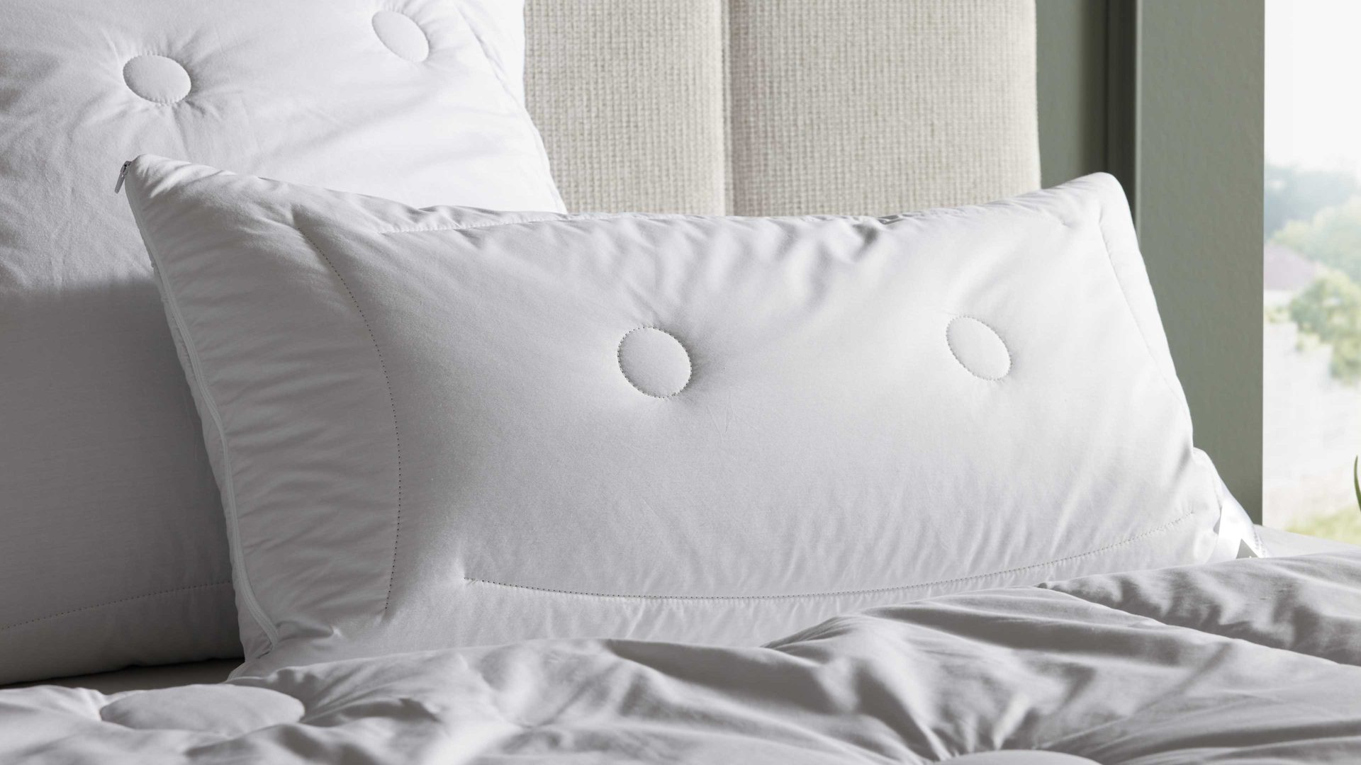 Kopfkissen Interliving aus Naturfaser in Weiß Interliving Kopfkissen Serie 9206 - Kamelhaarkissen Kamelhaarflaum & Federn, ca. 600 g - ca. 40 x 80 cm