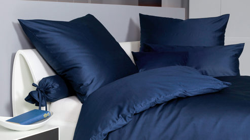 Bettwäsche-Set Janine® aus Naturfaser in Dunkelblau Janine® Bettwäsche-Set Marine - ca. 135 x 200 cm