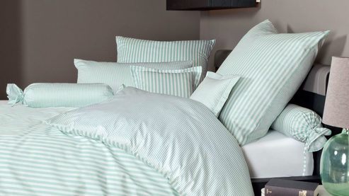 Bettwäsche-Set Janine® aus Naturfaser in Hellgrün Janine® Bettwäsche-Set Jadegrün - ca. 240 x 220 cm