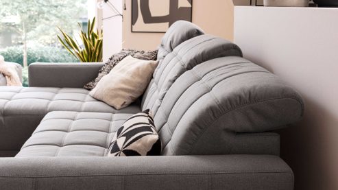 Ecksofa KAWOO aus Stoff in Grau KAWOO Serie 8334 - Ecksofa silbergrauer Webstoff DRL 69 & schwarze Metallfüße S11 - Stellfläche ca. 187 x 273 cm