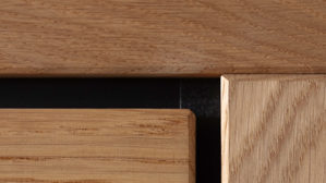 Vitrine Mca direkt aus Holz in Holzfarben Wohnprogramm Greno - Vitrine Wildeiche - eine Glas- und eine Holztür, Höhe ca. 200 cm