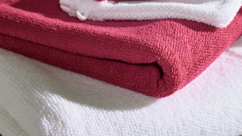 Handtuch Interliving aus Naturfaser in Pink Interliving Handtuch Serie 9108 - Handtuch pinke Baumwolle  - ca. 60 x 110 cm