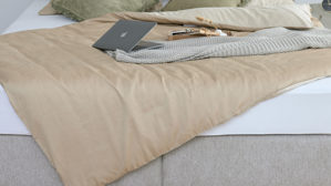 Bettwäsche-Set Interliving aus Stoff in Beige Interliving Bettwäsche Serie 9128 sandfarbener Baumwollsatin - ca. 135 x 200 cm