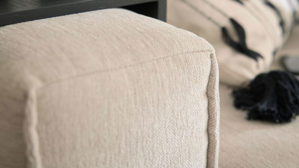 Ecksofa Roomio® aus Stoff in Weiß Roomio® No. 4100 - Ecksofa schneeweiße Chenille Trend  - Stellfläche ca.  232 x 189 cm