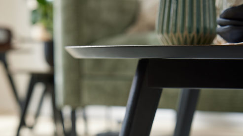 Couchtisch Roomio® aus Holz in Holzfarben Roomio No. 2002 - Couchtisch Eichefurnier & schwarzes Mangoholz - ca. 80 x 78 cm