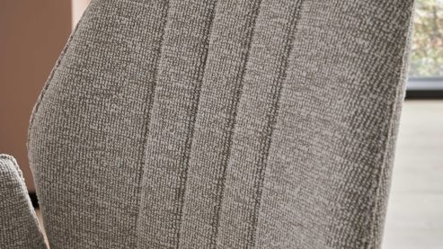 Polsterstuhl Interliving aus Stoff in Weiß Interliving Esszimmer Serie 5102 – Armlehnstuhl mit Drehfunktion Eiche bianco & leinenfarbener Jacquard Lodge L07