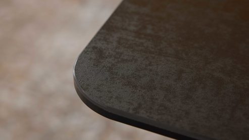 Couchtisch Interliving aus Keramik in Dunkelgrau Interliving Couchtisch Serie 6228 mit Liftfunktion titanfarbene Keramik & schwarzer Stahl - ca. 80 x 80 cm