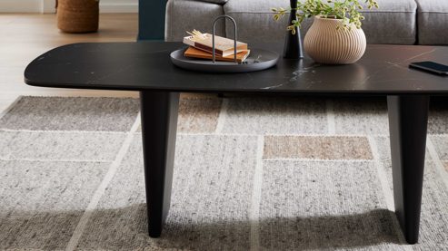 Couchtisch Interliving aus Keramik in Schwarz Interliving Couchtisch Serie 6227 Keramik Marquina & schwarzer Stahl - ca. 140 x 70 cm