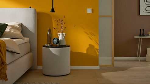 Nachttisch Interliving aus Stoff in Beige Interliving Boxspringbett Serie 1420 - Nachtkonsole naturfarbener Stoffbezug Cleo & schwarzes Holz