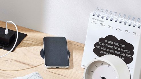 Zubehör Interliving aus Metall in Schwarz Interliving Wohnzimmer Serie 2031 - kabellose Ladefunktion für Schreibtisch