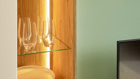 Möbelbeleuchtung Interliving aus Kunststoff in Weiß Interliving Wohnzimmer Serie 2032 - LED-Beleuchtung ZLR285 vierteilig, passend für Glastürenschränke