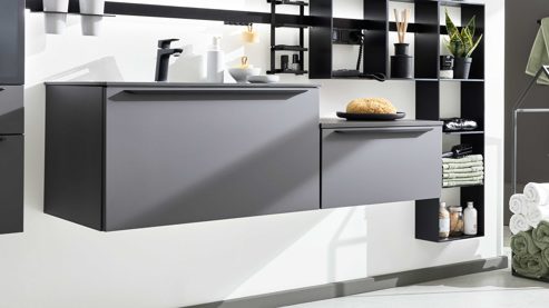 Badmöbel-Set Interliving aus Holz in Grau Interliving Bad Serie 7317 - Basis-Set mit Waschtisch Schiefergrau - Breite ca. 140 cm