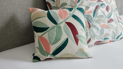 Kissenbezug /-hülle Interliving aus Stoff in Mehrfarbig Interliving Kissen Serie 9132 - Kissenhülle floral gemusterte Chenille & naturfarbener Samt - ca. 45 x 45 cm